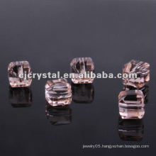 2016 Faceted Square Glass Beads